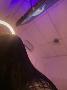 Snapshot of Charly_ chatting on February 2026 10:54:01 PM Charly online show from February 2026 10:54:01 PM