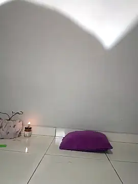 Dwirosebig online show from December 2025 08:14:01 PM