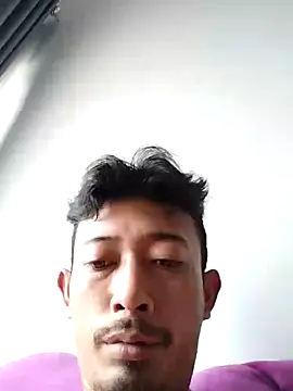 Snapshot of Dwirosebig chatting on October 2025 04:00:01 AM Dwirosebig online show from October 2025 04:00:01 AM