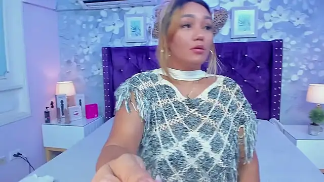 dalila salazar online show from April 2026 03:09:01 AM