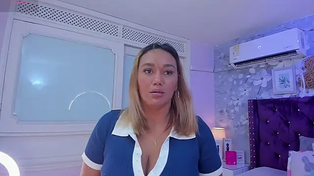 dalila salazar online show from April 2026 03:20:01 AM
