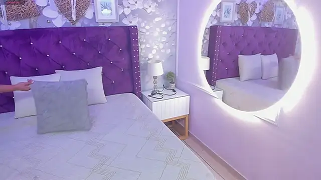 dalila salazar online show from April 2026 02:34:01 AM