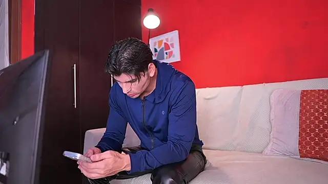 wild col  online show from January 2026 12:50:01 AM