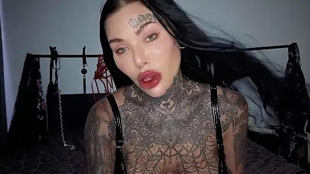 claudiacvc95 online show from March 2026 04:13:01 AM