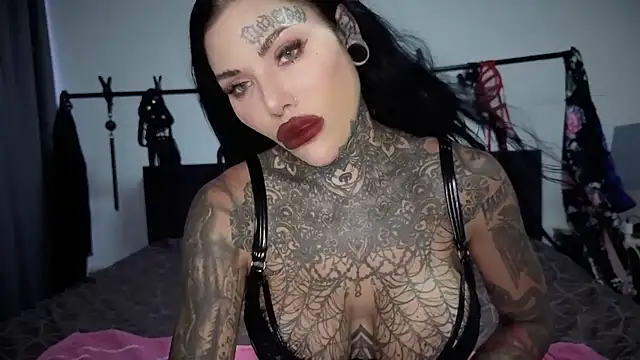 claudiacvc95 online show from March 2026 05:26:01 AM