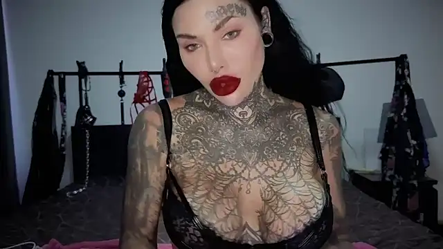 claudiacvc95 online show from March 2026 06:38:02 AM