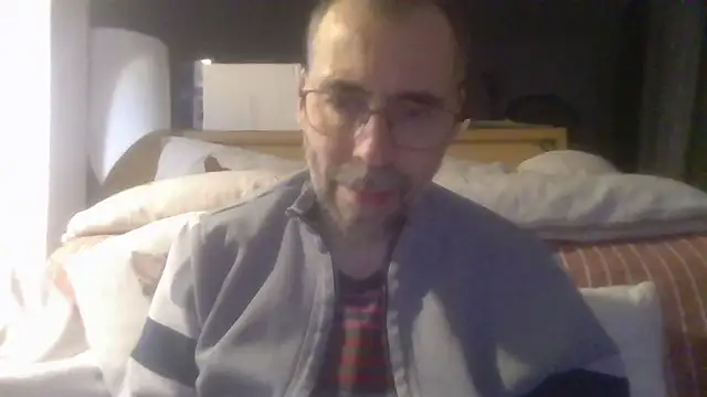 ptitcanard60600 online show from December 2025 10:53:01 PM