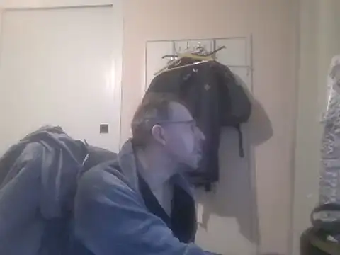 ptitcanard60600 online show from January 2025 07:49:01 AM