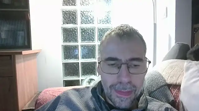 ptitcanard60600 online show from March 2026 09:44:01 PM