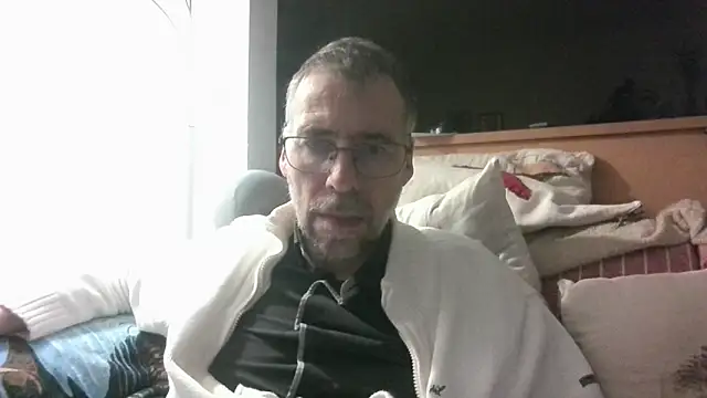 ptitcanard60600 online show from March 2026 10:21:01 PM