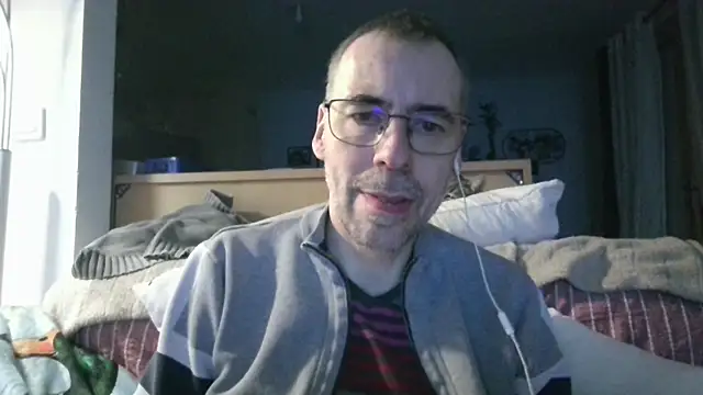 ptitcanard60600 online show from February 2026 10:12:02 PM