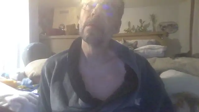 ptitcanard60600 online show from January 2026 11:00:02 PM