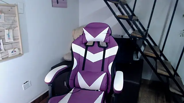 samantha baby  online show from October 2025 08:10:01 PM