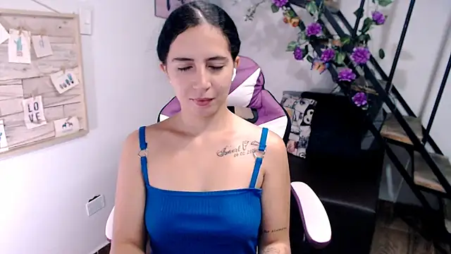 samantha baby  online show from April 2026 06:36:01 PM