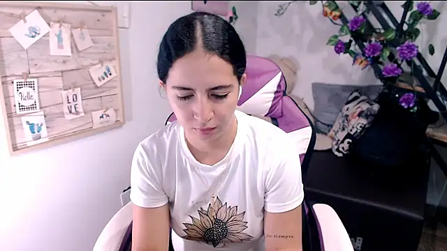 samantha baby  online show from May 2026 04:12:01 PM