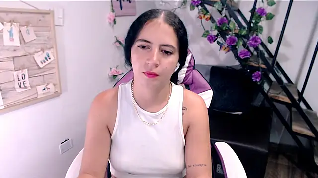 samantha baby  online show from May 2026 10:03:01 PM