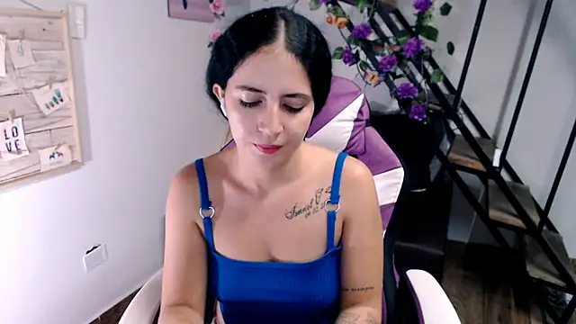 samantha baby  online show from February 2026 05:42:02 PM