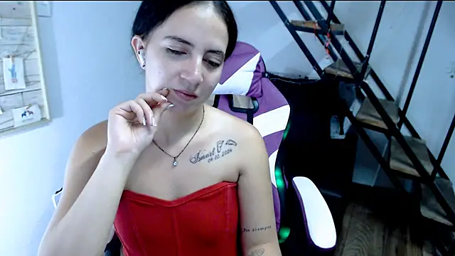 samantha baby  online show from September 2025 07:13:01 PM