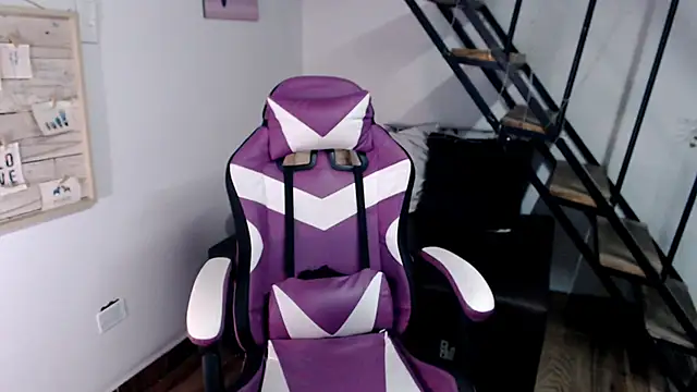 samantha baby  online show from January 2026 02:54:02 PM