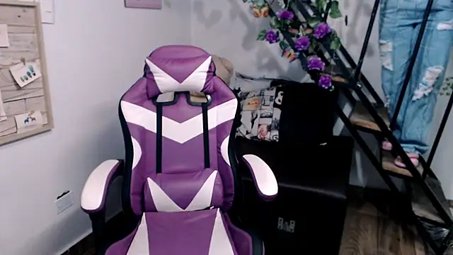 samantha baby  online show from February 2026 11:33:01 PM