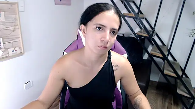 samantha baby  online show from December 2025 04:30:01 PM