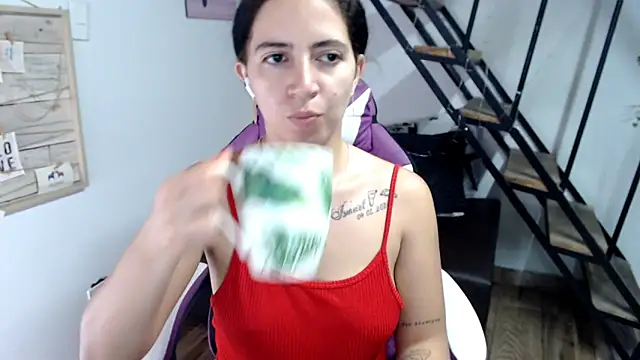 samantha baby  online show from November 2025 06:56:02 PM