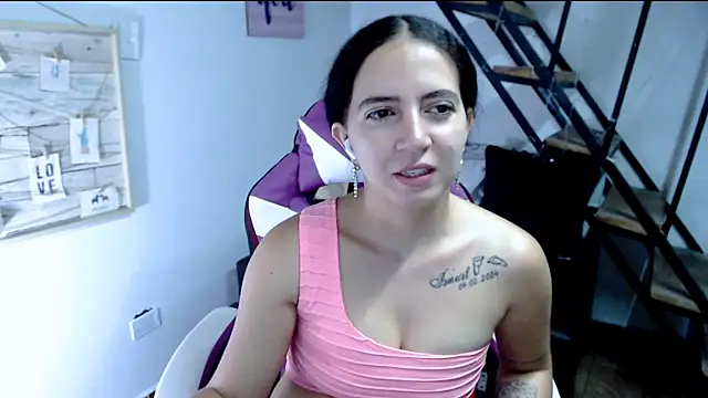 samantha baby  online show from September 2025 06:14:02 PM