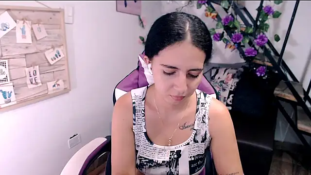 samantha baby  online show from May 2026 08:15:02 PM