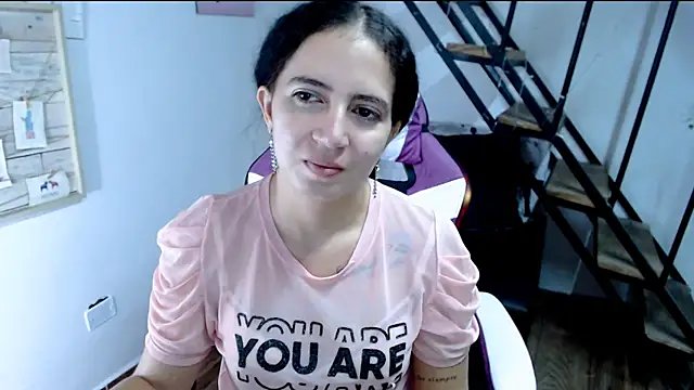 samantha baby  online show from September 2025 05:18:02 PM