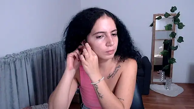 samantha baby  online show from November 2025 07:09:01 AM