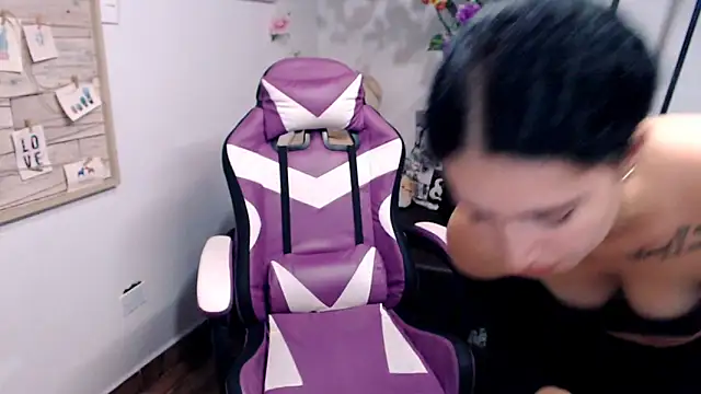 samantha baby  online show from February 2026 02:23:02 AM