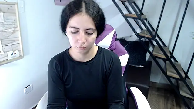 samantha baby  online show from November 2025 08:34:01 PM