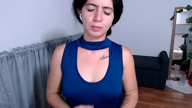 samantha baby  online show from November 2025 05:45:02 AM