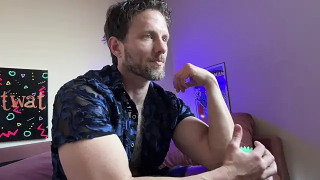 Snapshot of alexmannd chatting on March 2026 12:10:02 AM alexmannd online show from March 2026 12:10:02 AM