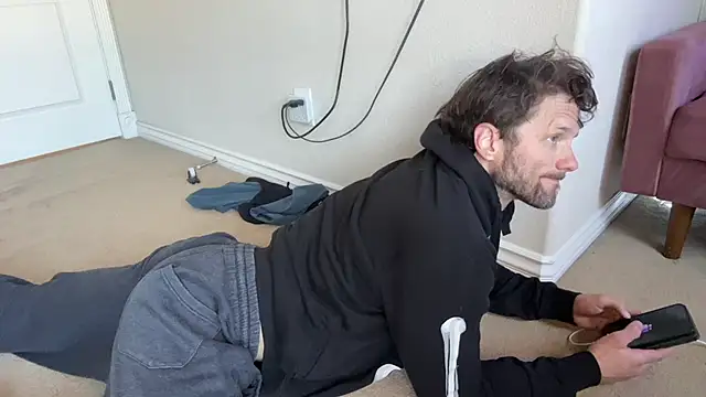 Snapshot of alexmannd chatting on January 2026 06:00:01 PM alexmannd online show from January 2026 06:00:01 PM