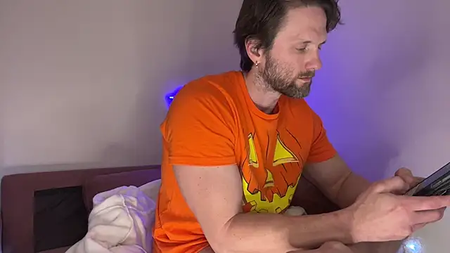 alexmannd online show from November 2025 06:41:02 PM