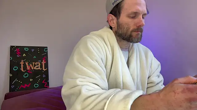 Snapshot of alexmannd chatting on December 2025 06:01:02 PM alexmannd online show from December 2025 06:01:02 PM