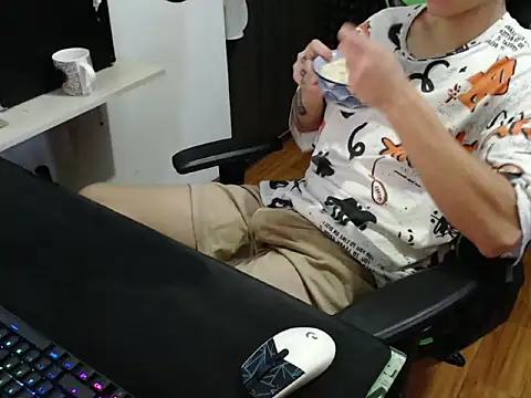 Curly Angel24 online show from December 2025 02:10:01 PM