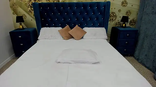 Katrina Minchels online show from November 2025 09:41:02 AM