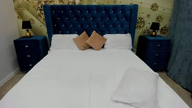 Katrina Minchels online show from November 2025 09:02:01 AM