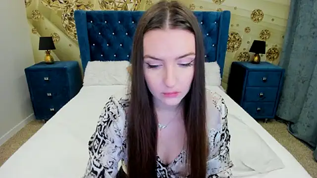 Katrina Minchels online show from October 2025 08:37:01 AM