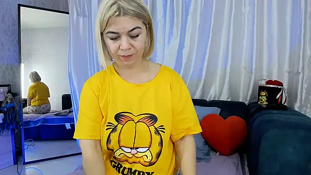 Snapshot of LILU_MS chatting on June 2026 09:58:01 PM LILU MS online show from June 2026 09:58:01 PM