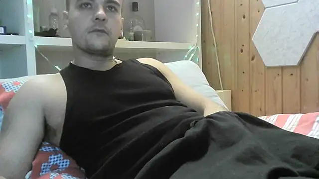 ItalianVinDiesel online show from October 2025 03:09:02 PM