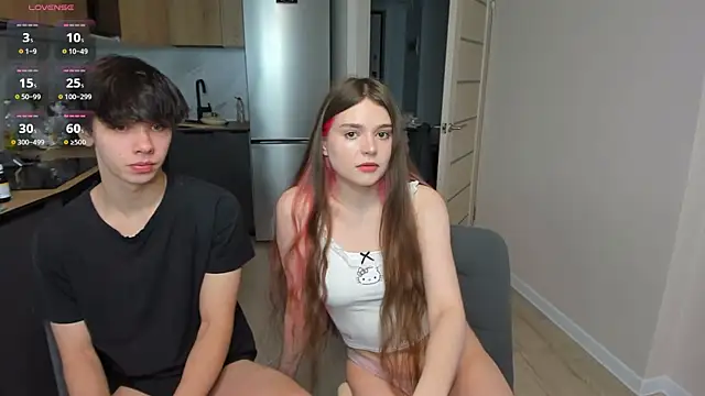 Snapshot of lil_cassie chatting on October 2025 09:49:02 PM lil cassie online show from October 2025 09:49:02 PM