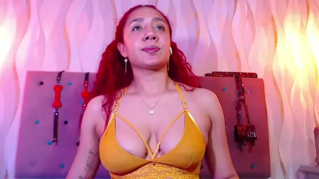 IsabelaLatina online show from February 2026 04:45:02 AM