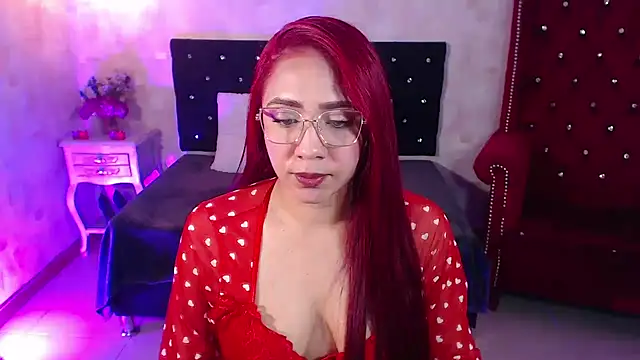 IsabelaLatina online show from June 2026 03:23:01 AM