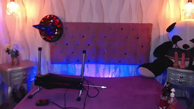 IsabelaLatina online show from October 2025 08:31:02 PM