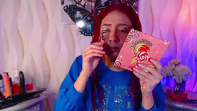 IsabelaLatina online show from February 2026 03:12:01 PM