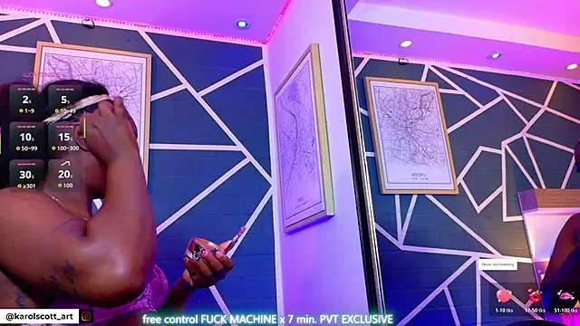 Snapshot of KAROL-SCOTT chatting on October 2025 08:08:01 PM KAROL-SCOTT online show from October 2025 08:08:01 PM