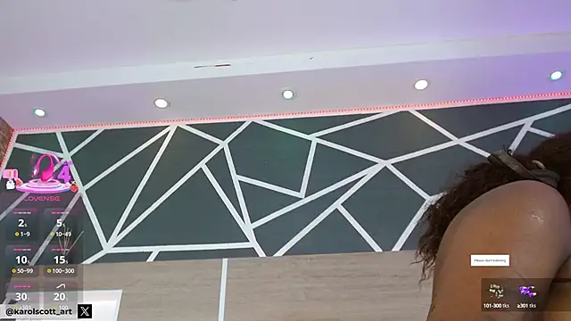 Snapshot of KAROL-SCOTT chatting on October 2025 08:32:02 PM KAROL-SCOTT online show from October 2025 08:32:02 PM